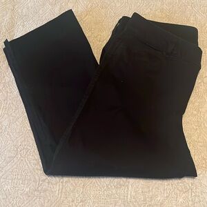 Old Navy Capri pants, 6